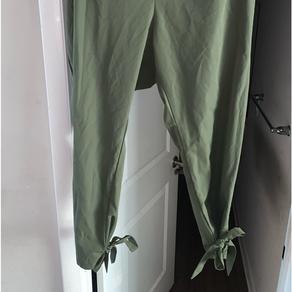 Green casual pants